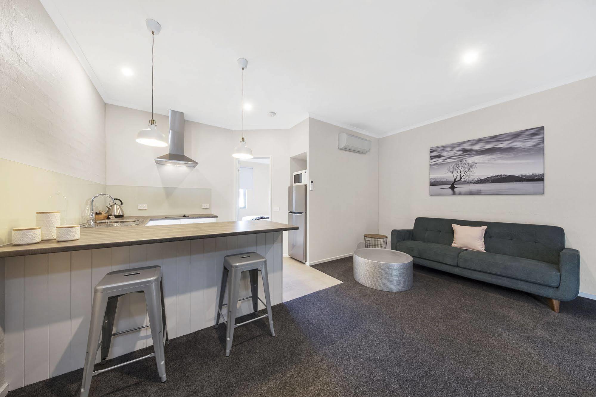 Moonlight Bay Apartments Rye Exterior foto