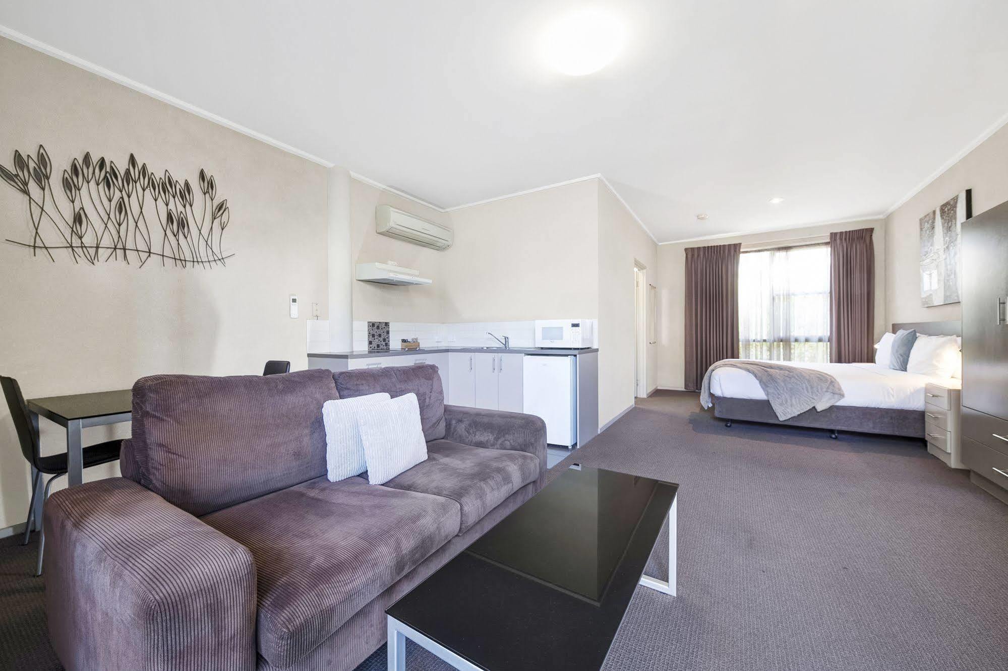 Moonlight Bay Apartments Rye Exterior foto