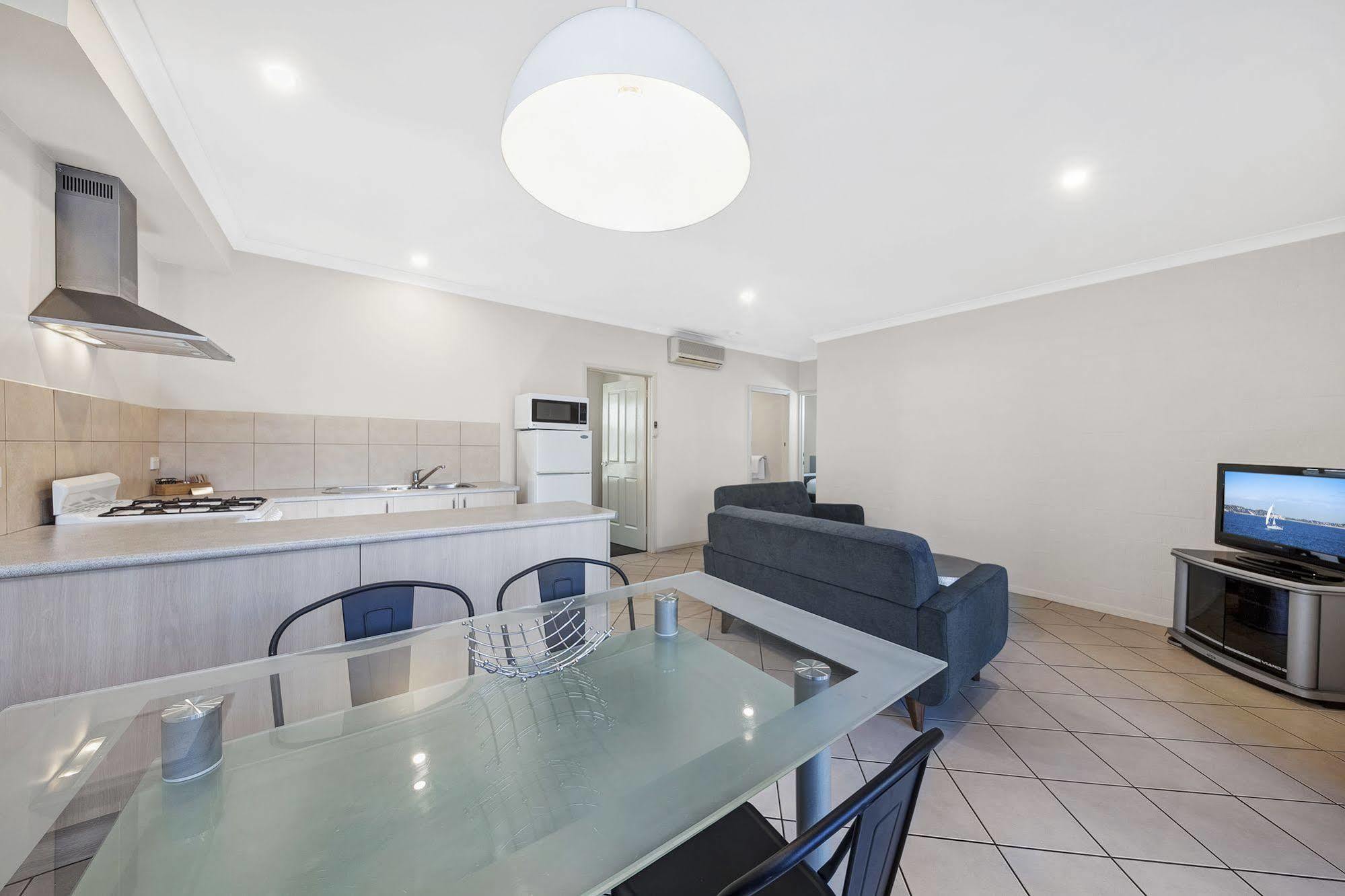 Moonlight Bay Apartments Rye Exterior foto